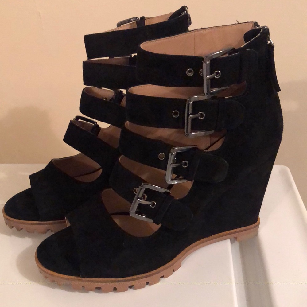 Linea Paolo wedges